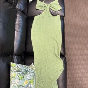 SHEIN Textured Green Fabric